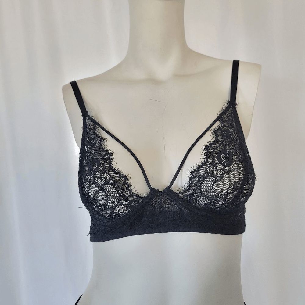 Love Haus by Beach Bunny womens black lace bralette size L - Picture 2 of 6